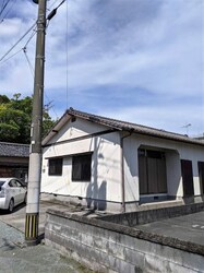 亀嵜アパートの物件外観写真